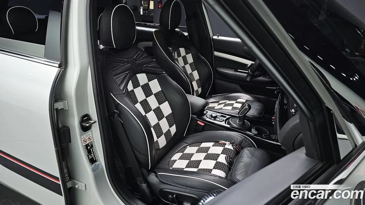 Mini Clubman — фото 10