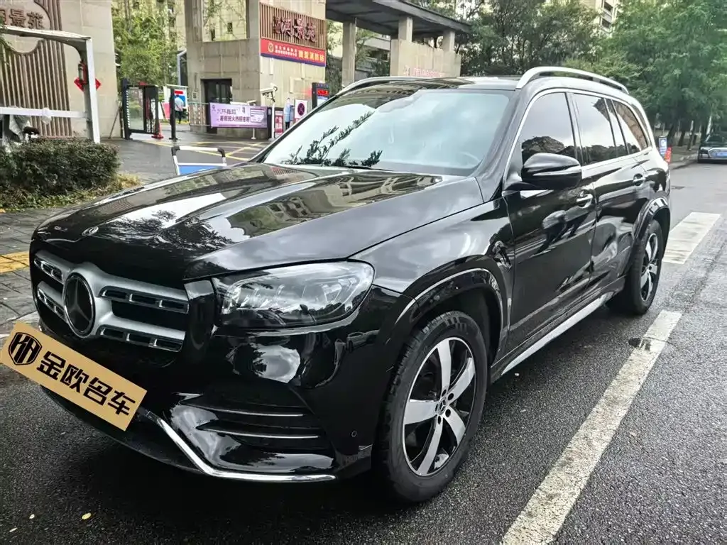 Mercedes-Benz GLS — фото 1