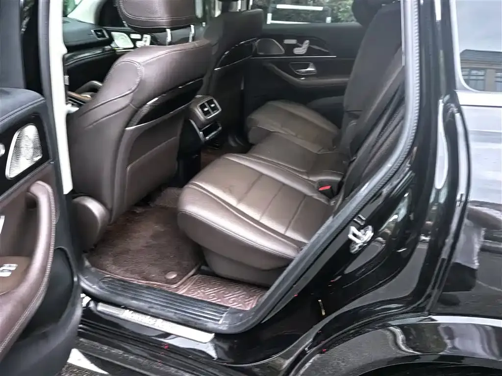 Mercedes-Benz GLS — фото 3