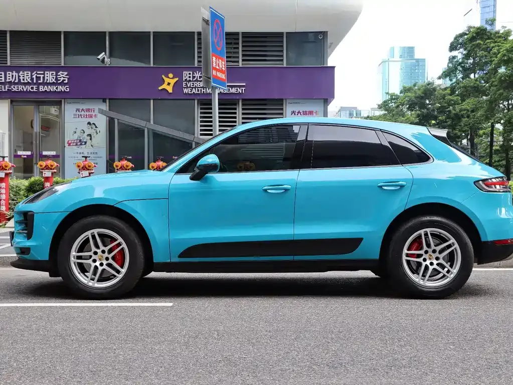 Porsche Macan — фото 7
