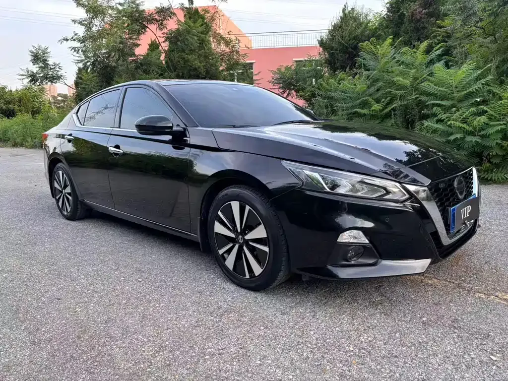 Nissan Teana — фото 3