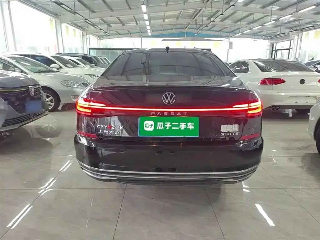 Volkswagen Passat — фото 6