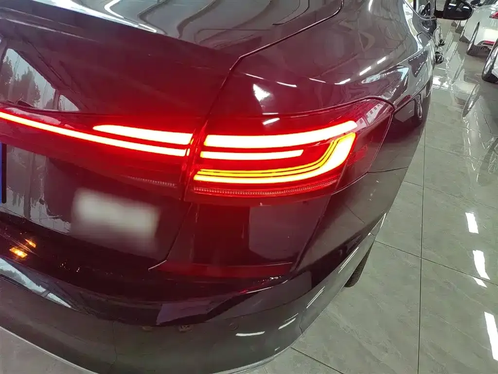 Volkswagen Passat — фото 8