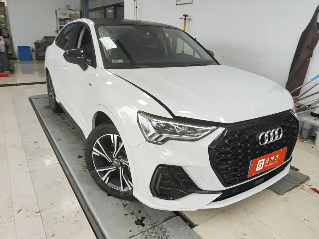 Audi Q3 Sportback — фото 2