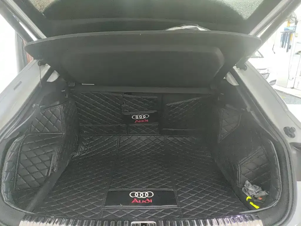 Audi Q3 Sportback — фото 9