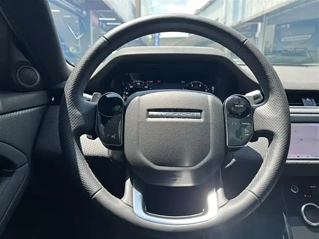Land Rover Evoque — фото 3