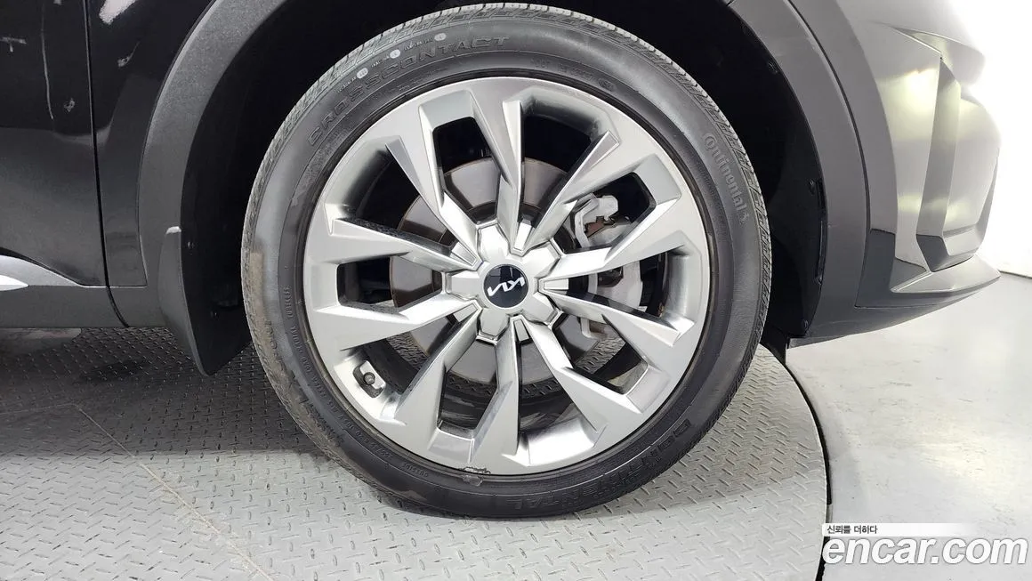 Kia Sorento — фото 5