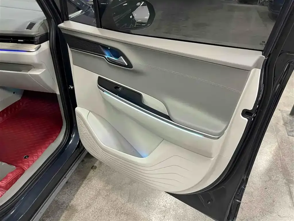 Hyundai Custo — фото 9