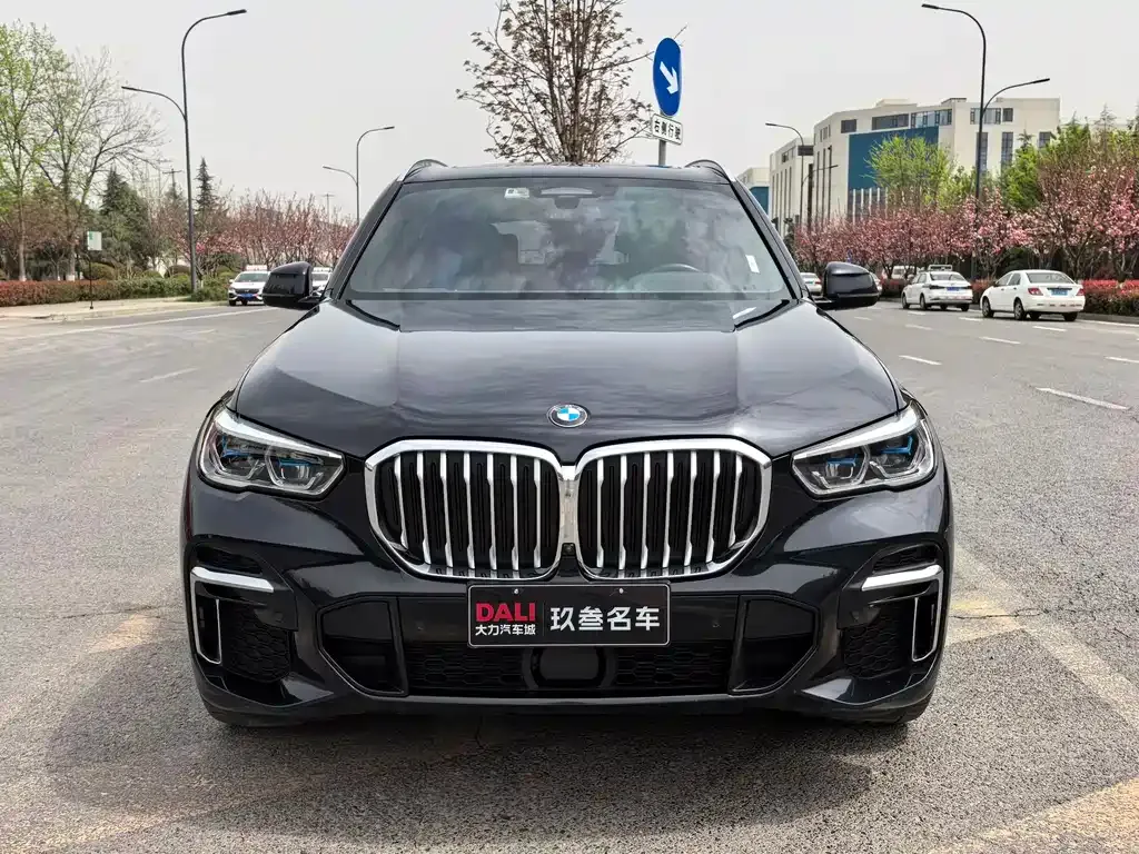 BMW X5 — фото 2