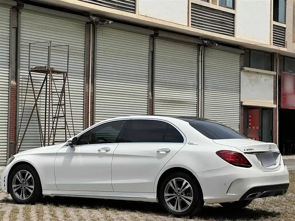 Mercedes-Benz C-Class — фото 10