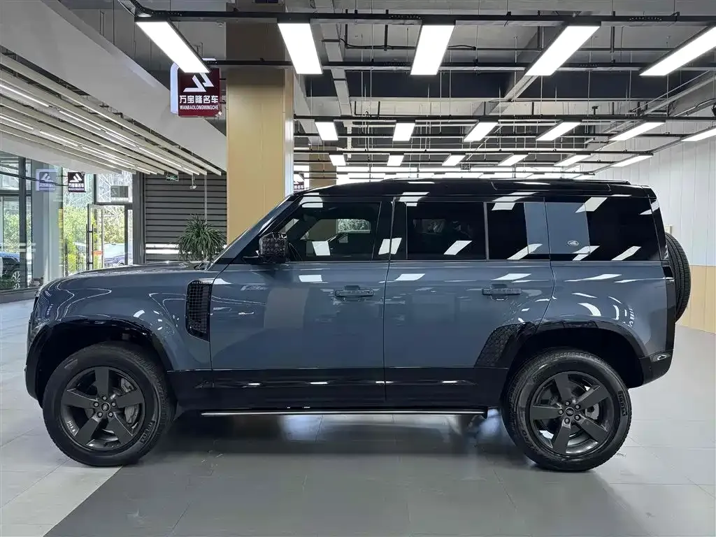 Land Rover Defender — фото 4