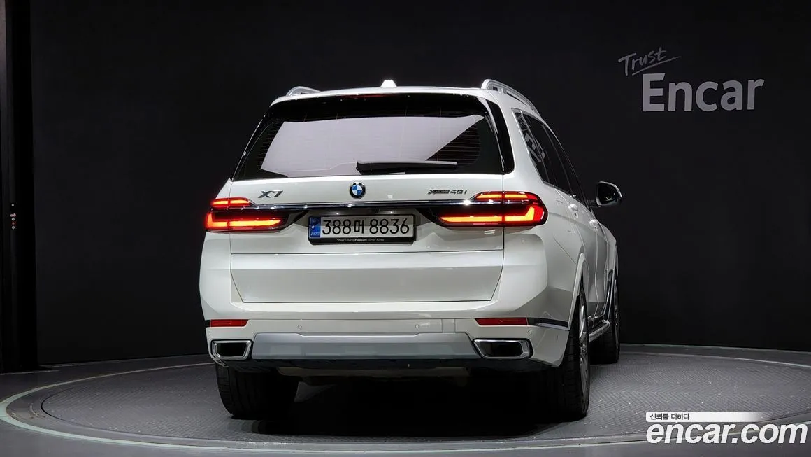 BMW X7 — фото 4