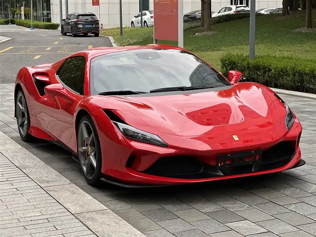 Ferrari F8 — фото 3