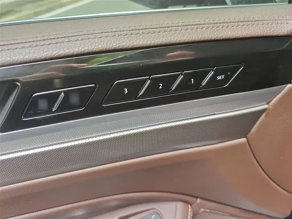 Volkswagen Phideon — фото 4