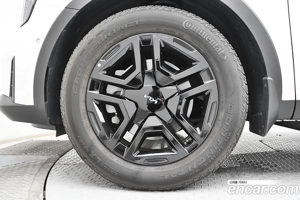 Kia Sorento — фото 5