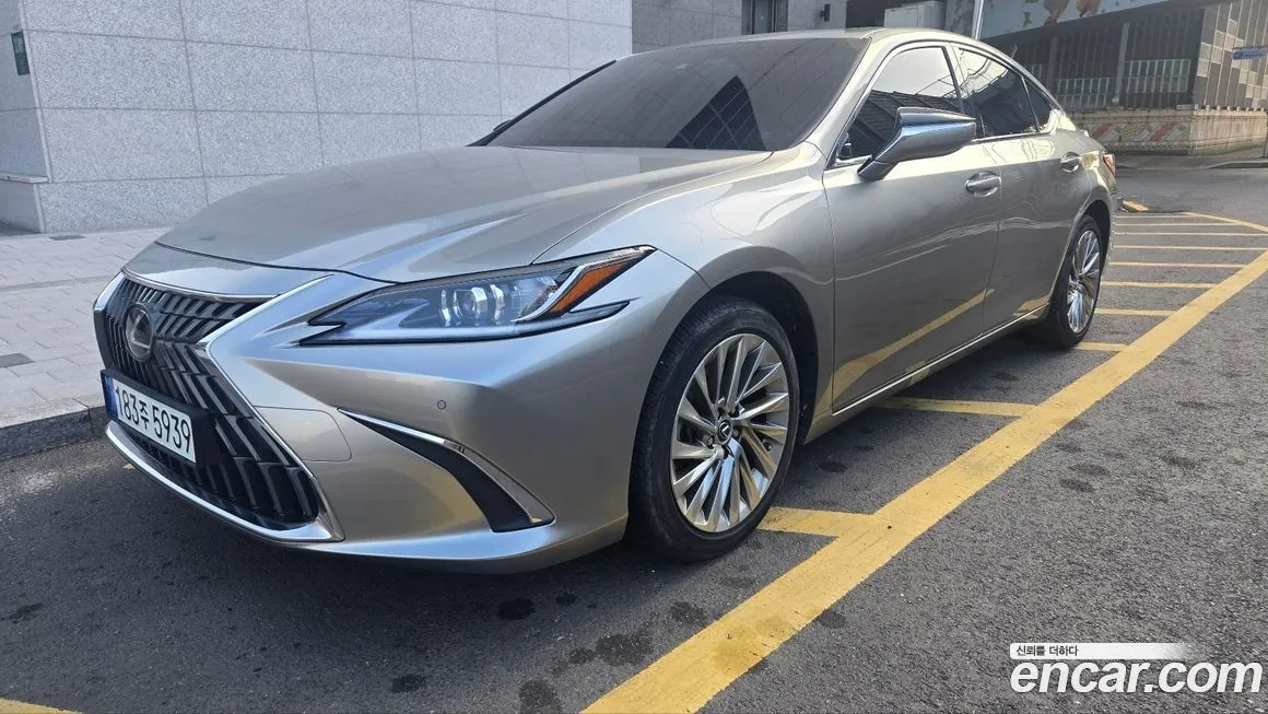 Lexus ES — фото 3