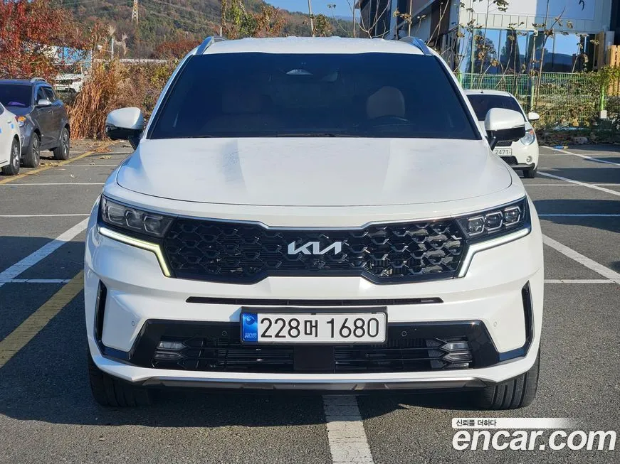 Kia Sorento — фото 1