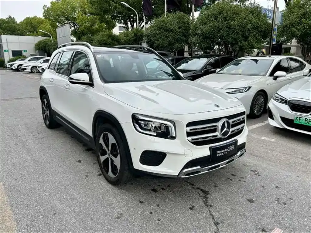 Mercedes-Benz GLB — фото 5