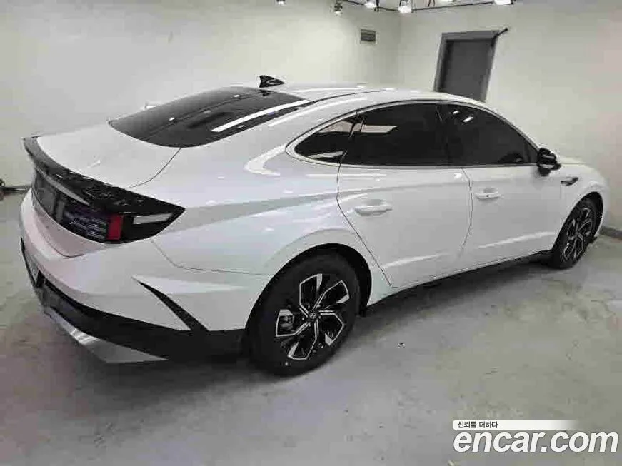 Hyundai Sonata — фото 6