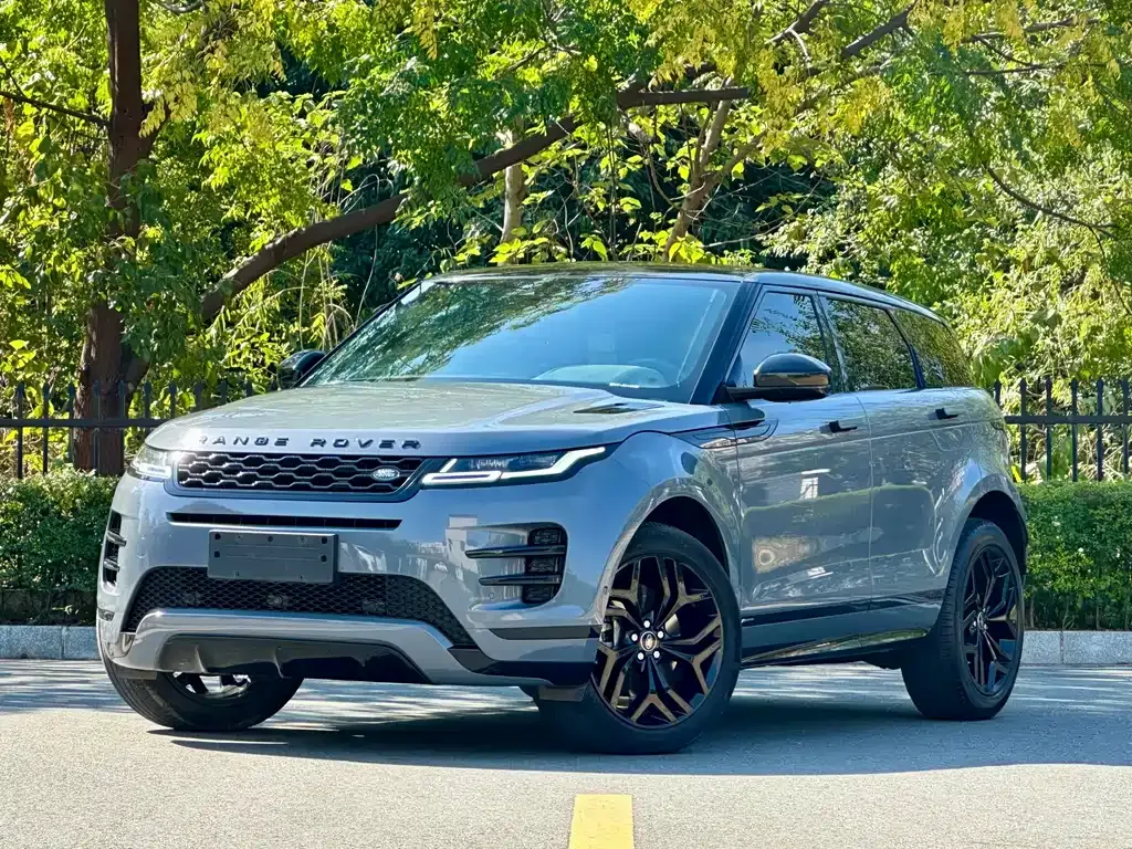 Land Rover Evoque — фото 1