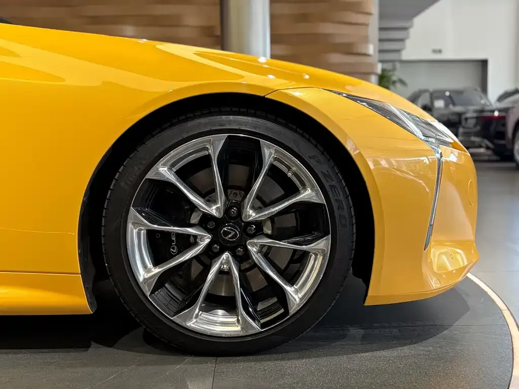Lexus LC — фото 7