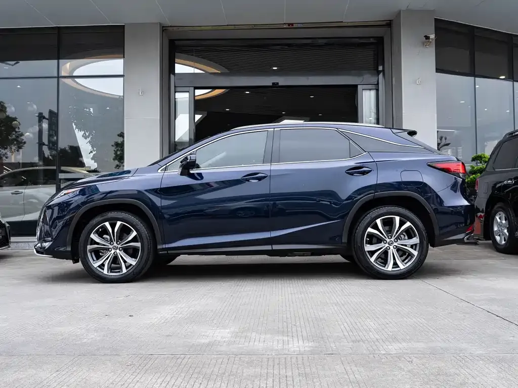 Lexus RX — фото 4