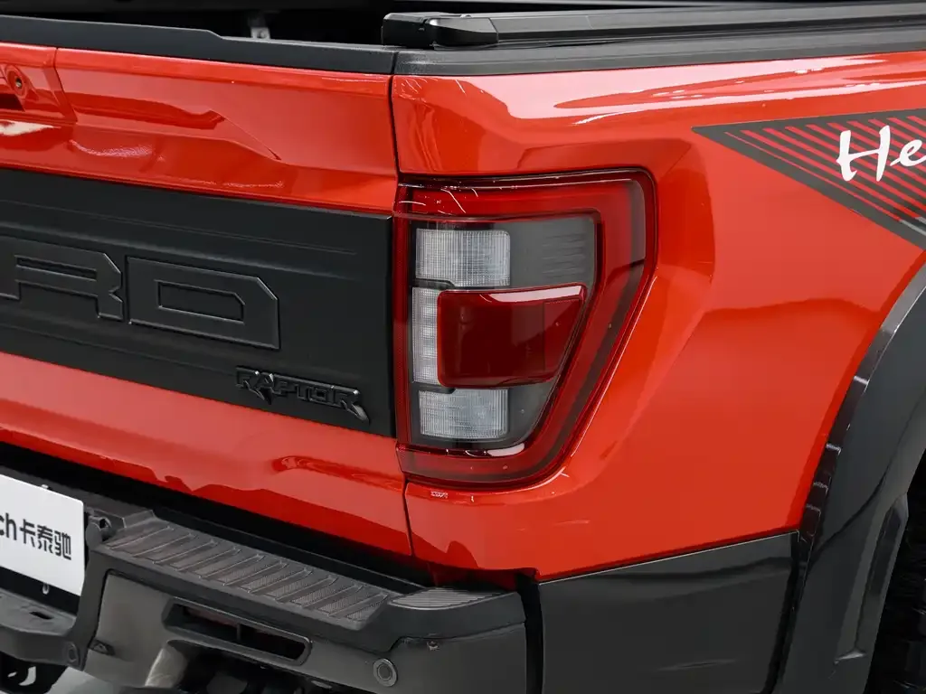 Ford F-150 Raptor — фото 9