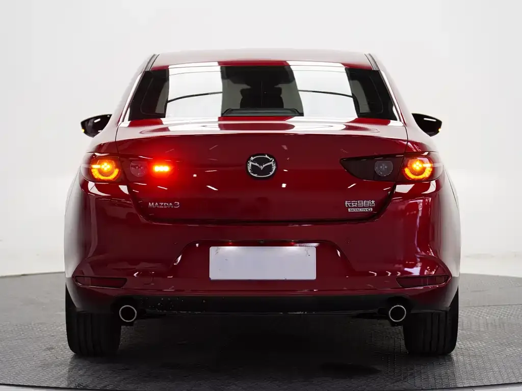 Mazda 3 Axela — фото 4