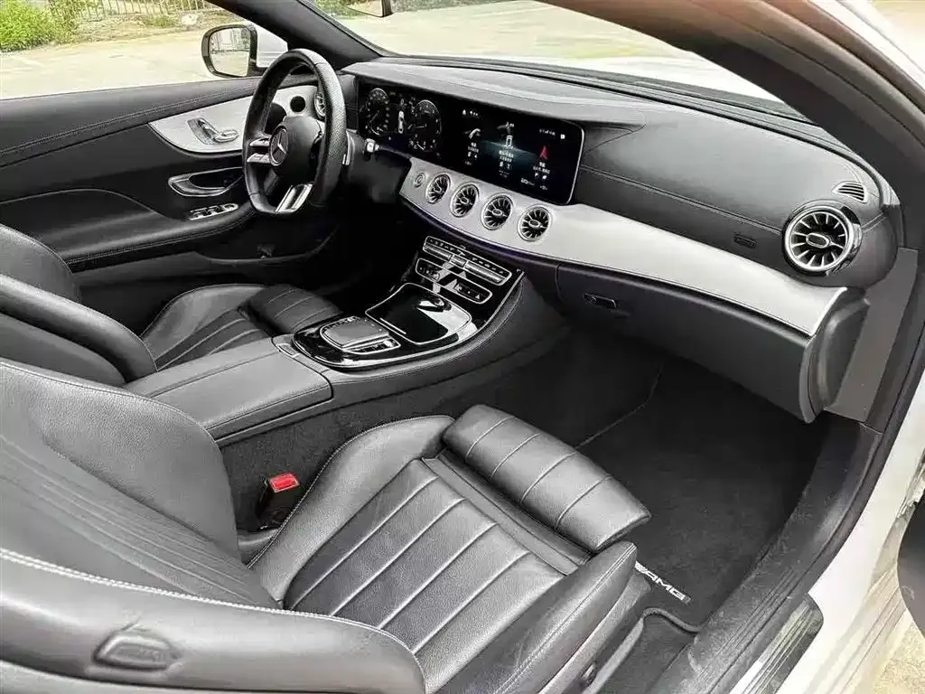 Mercedes-Benz E-Class (Import) — фото 4
