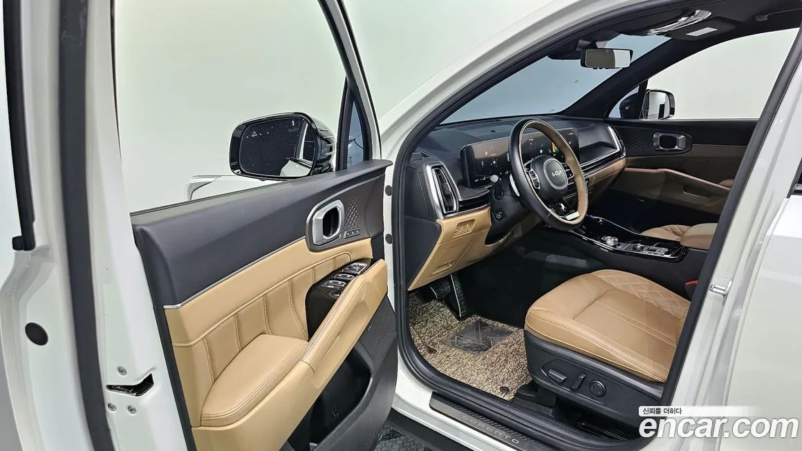 Kia Sorento — фото 10