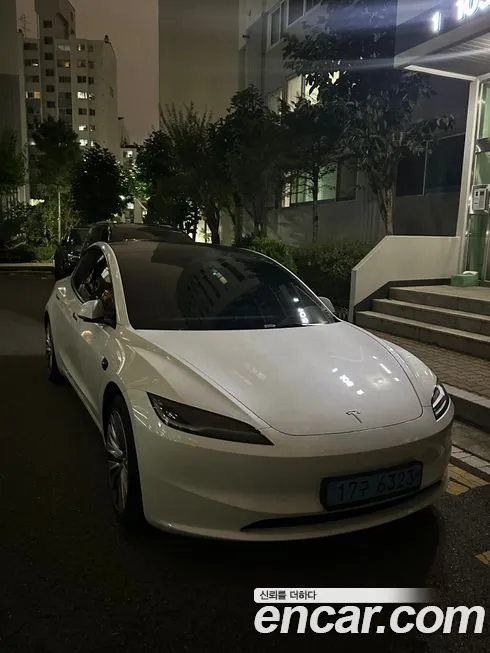 Tesla Model 3 — фото 1