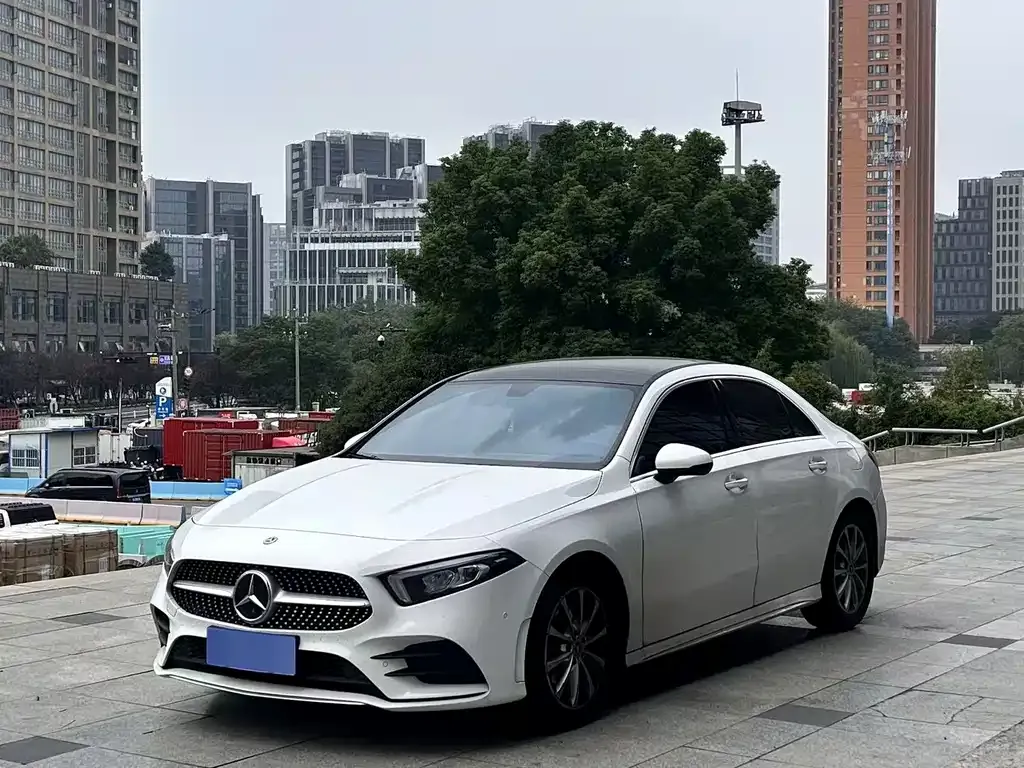 Mercedes-Benz A-Class — фото 1