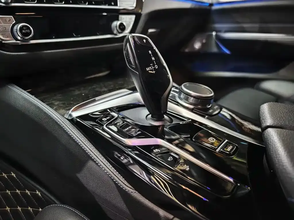 BMW 6 Series GT — фото 6