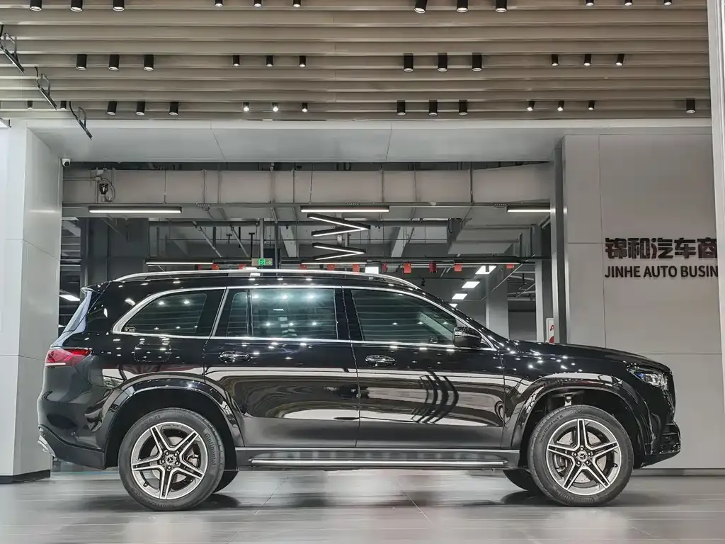 Mercedes-Benz GLS — фото 5