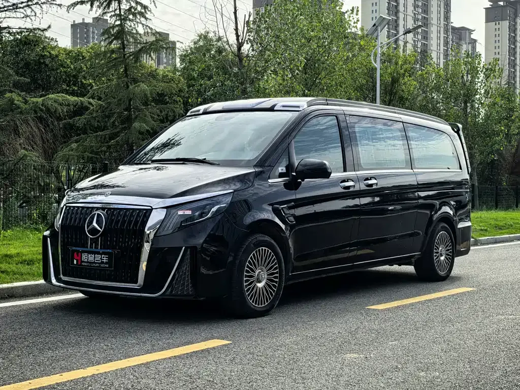 Mercedes-Benz Vito — фото 1