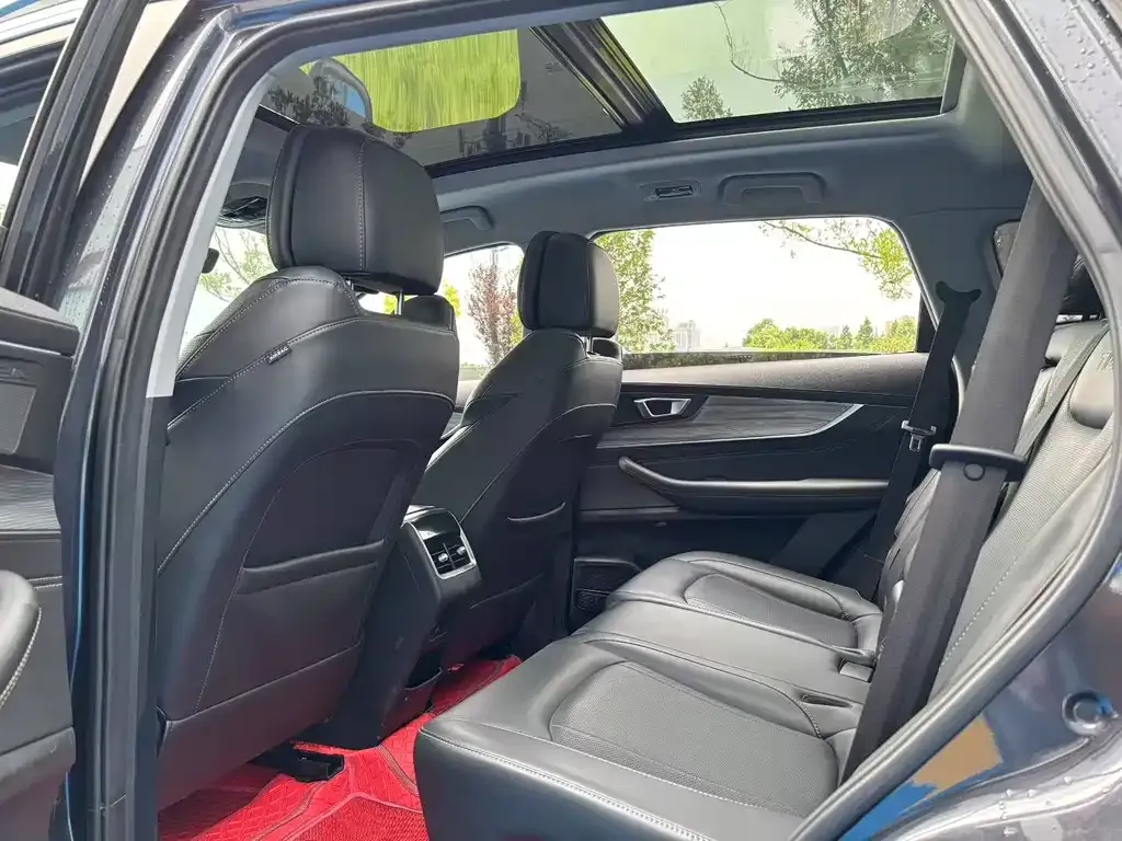 Chery Tiggo 8 PLUS — фото 6