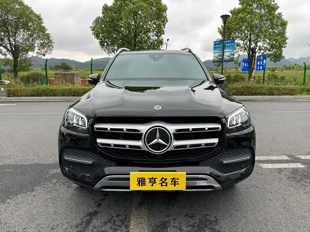 Mercedes-Benz GLS — фото 2