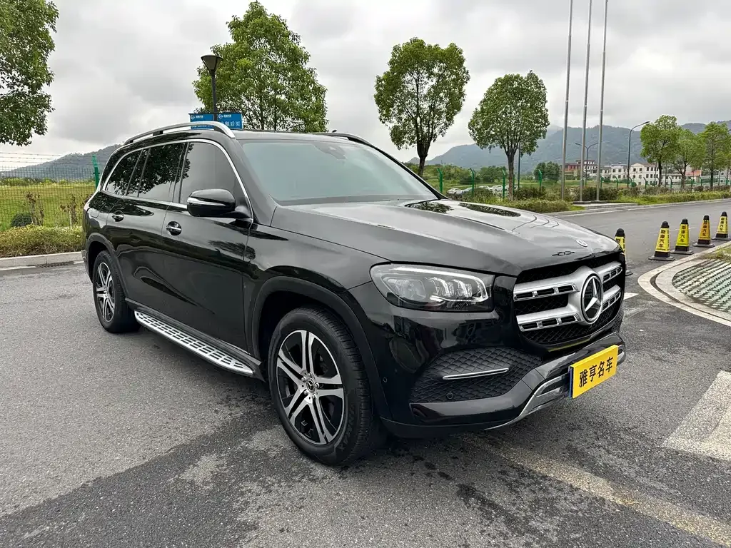 Mercedes-Benz GLS — фото 3