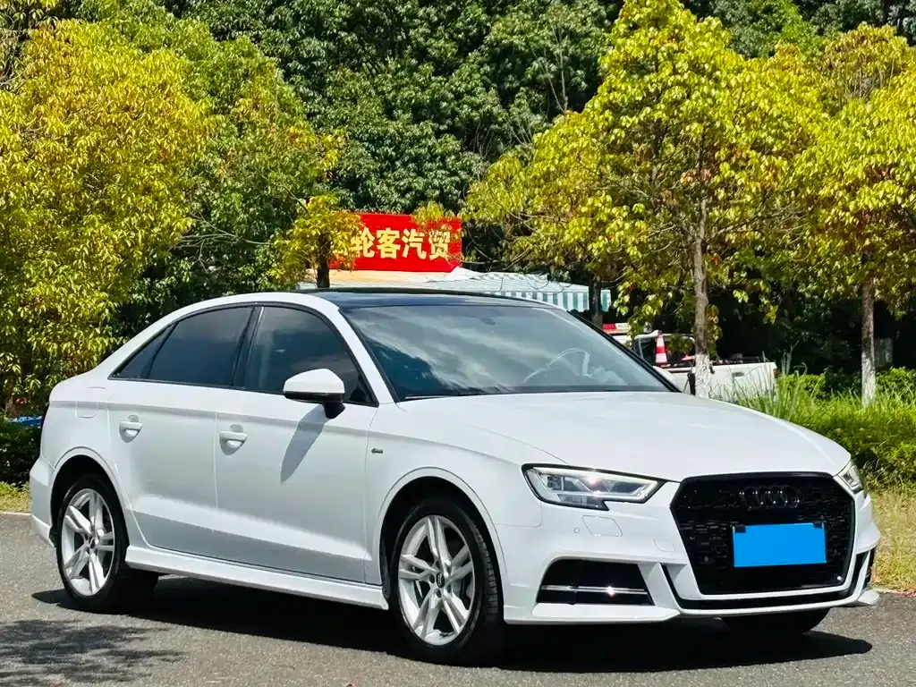 Audi A3 — фото 3