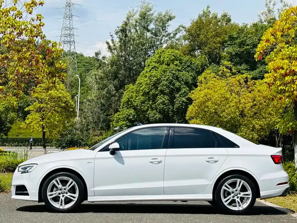 Audi A3 — фото 4