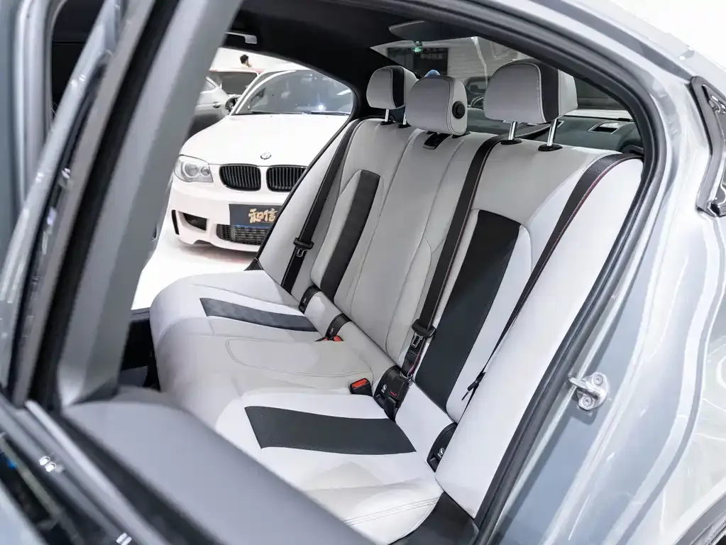 BMW M3 — фото 9