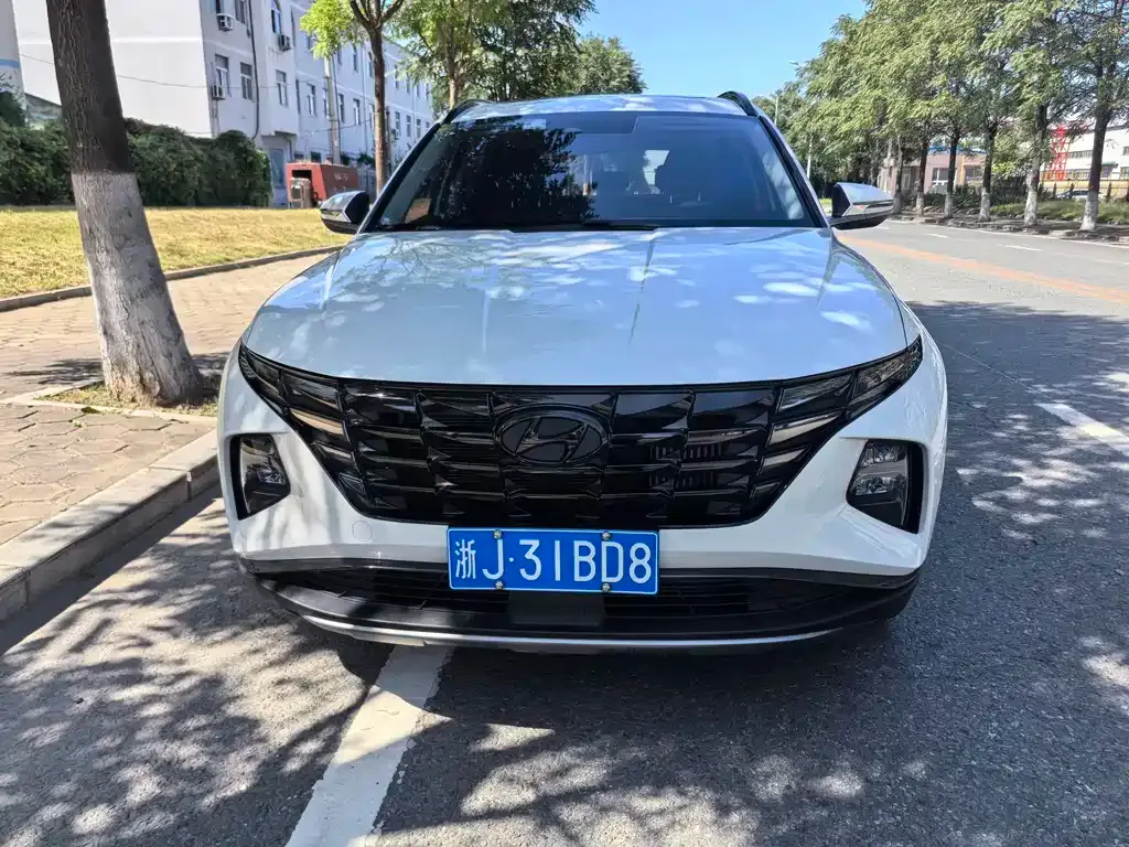 Hyundai Tucson — фото 2