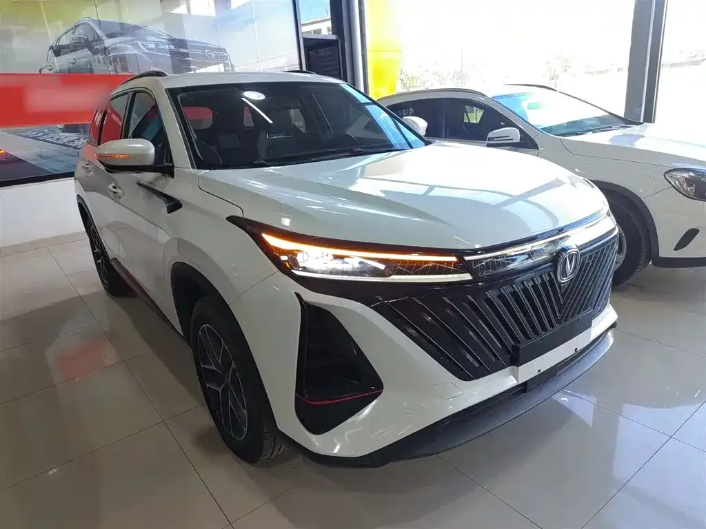 Changan CS75 PLUS — фото 4