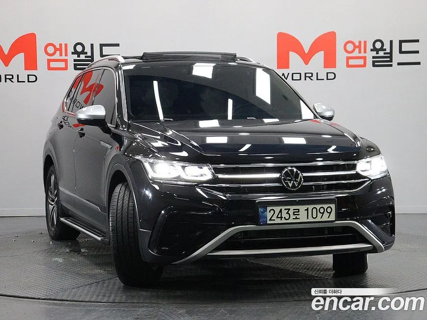 Volkswagen Tiguan — фото 2