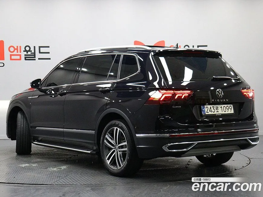 Volkswagen Tiguan — фото 3