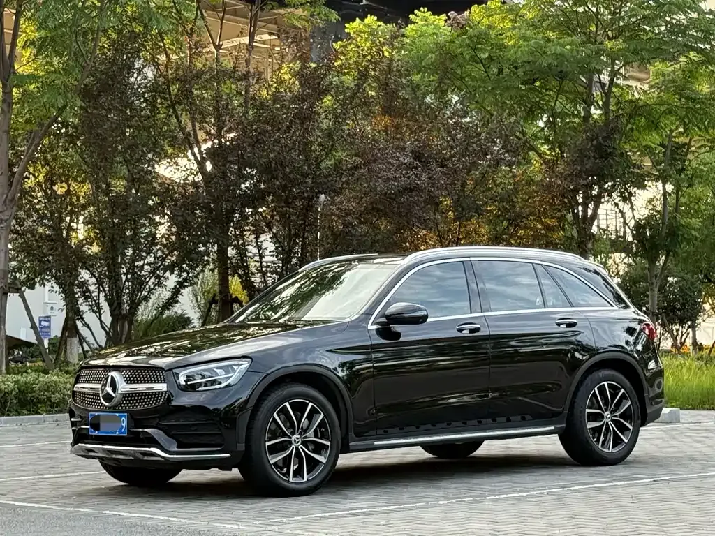 Mercedes-Benz GLC — фото 1