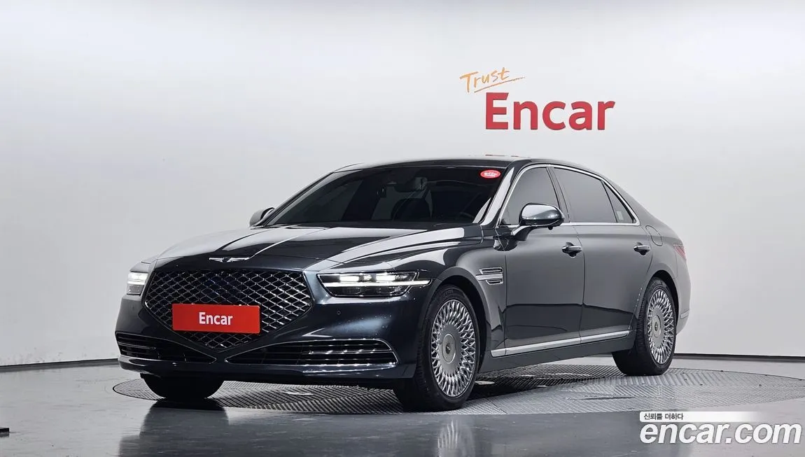 Genesis G90 — фото 1