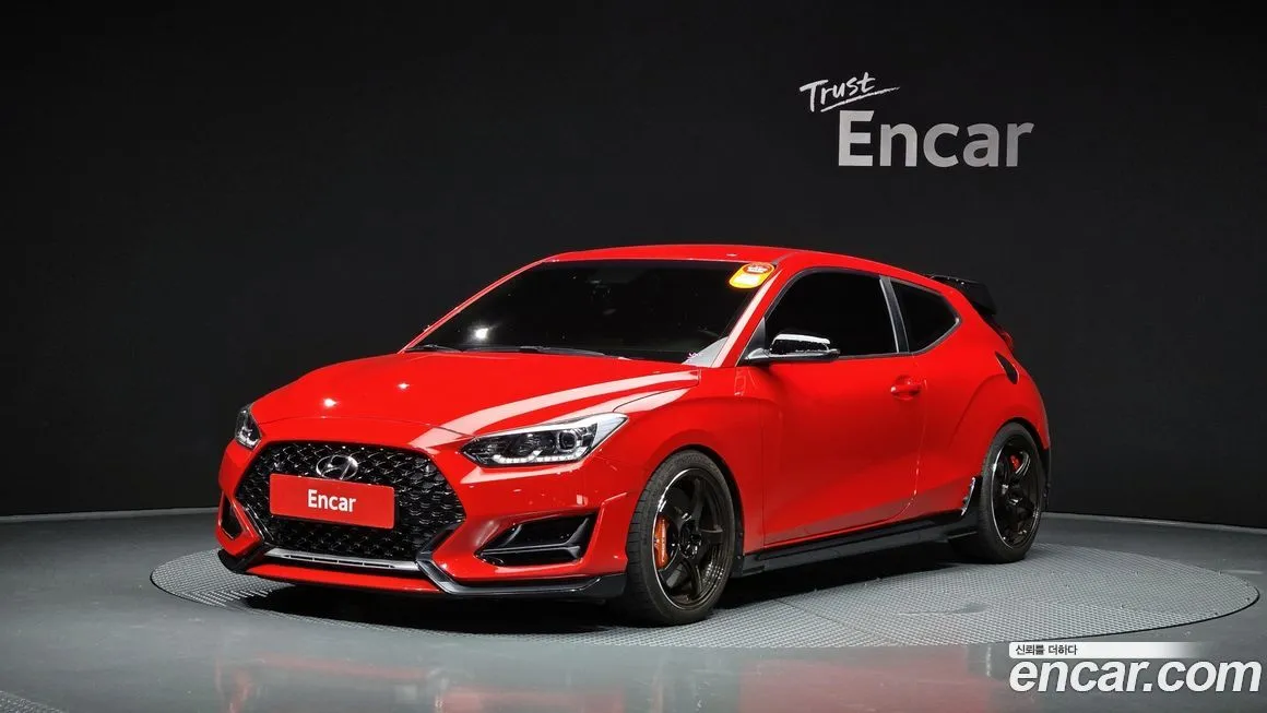Hyundai Veloster — фото 1