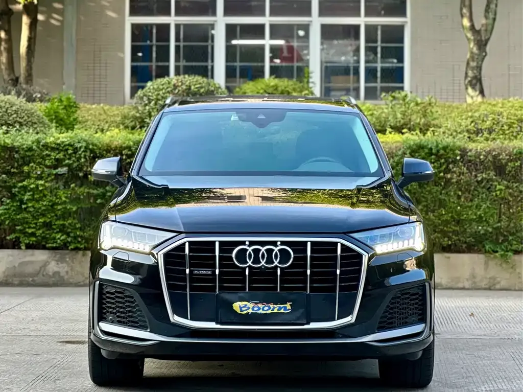 Audi Q7 — фото 2