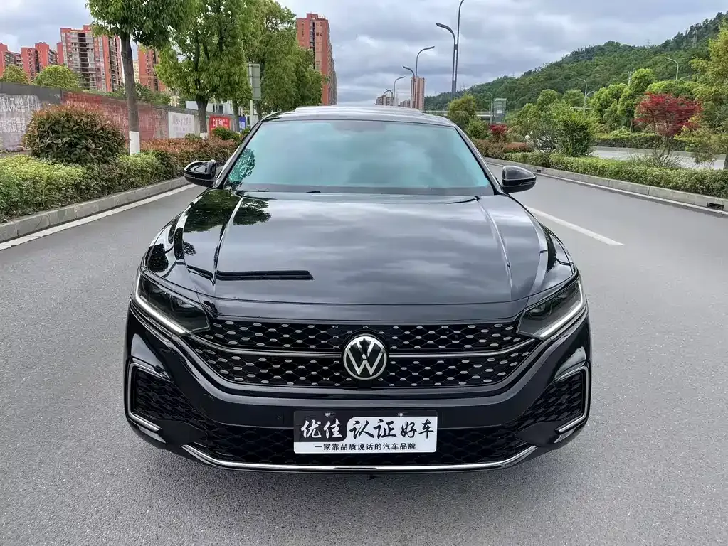 Volkswagen Passat — фото 2